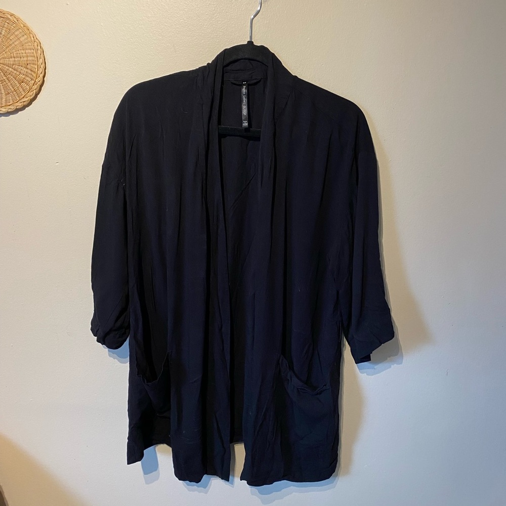 Paper label sleep size small mid length kimono.